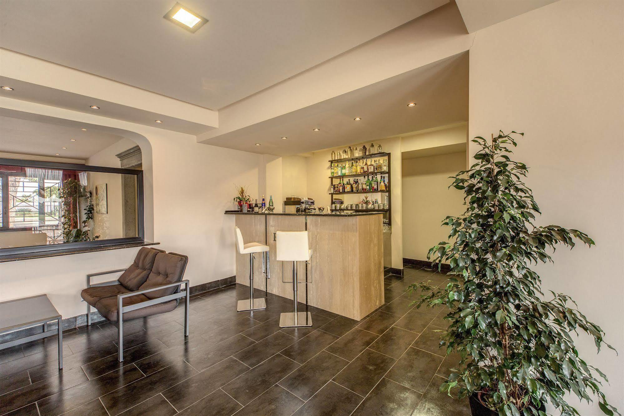 רומא Regal Park Hotel מראה חיצוני תמונה